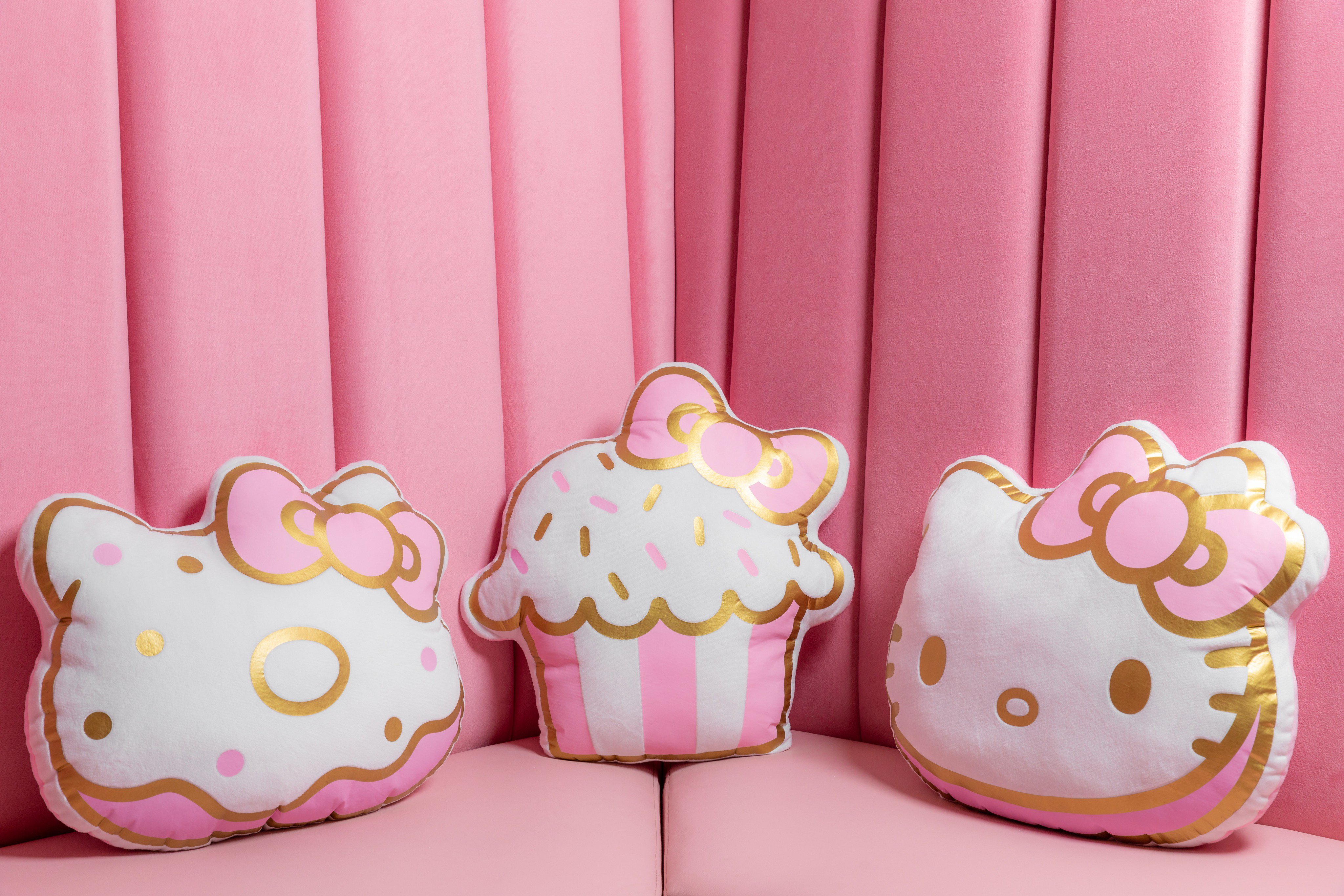 Hello kitty cafe pillow hotsell