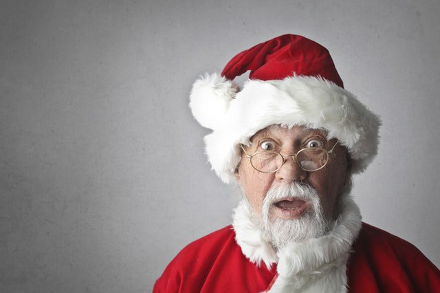 Metrogroupsrvcs's tweet photo. The face you pull when your boiler stops working!
Don't worry Santa, help is on the way. 
Call our team to keep ensure your boiler keeps you warm this winter. 
01484 456 456
https://t.co/D9R2ShNApy
#santa #huddersfield #winteriscoming #christmas #cosy #relax #naughtyornice https://t.co/lLMCUDSD1h