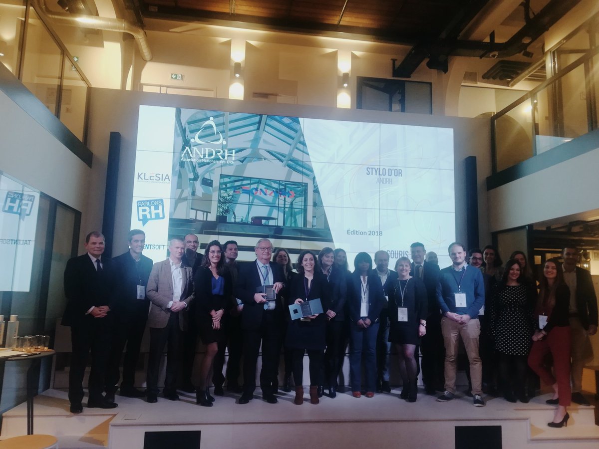 sycfi's tweet photo. RT ANDRH_Officiel: #StylodOr, #SourisdOr, édition 2018 : merci à tous pour votre contribution ! #blogRH #livreRH https://t.co/uc4NTFdfc9