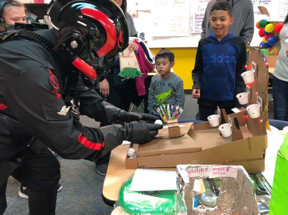 StarGarrison's tweet photo. South Texas Squad of Star Garrison was invited to join the Benfer Elementary for their STEAM Wars event.
#StarWars #501stLegion #StarGarrison #STXSquad #RebelLegion #HoustonAreaDroidBuilders #BenferElementary #STEAMWars https://t.co/3o7neK5M8U
