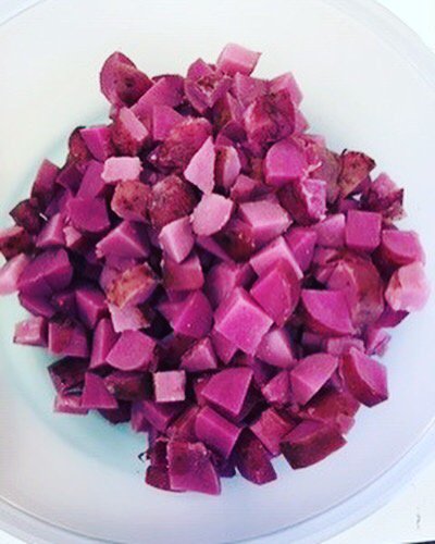 drjoend's tweet photo. Gluten free, dairy free and egg free, Dr. Joes purple potatoes made into vegan potato salad! 🍠😋
#yum #vegan #yycnaturopath #naturopathicdoctor #drjoend #food #purplepotatoes https://t.co/hQoaqZO4oz