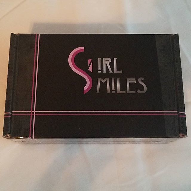 smiles_fine's tweet photo. Girl smiles as wide as miles

#jewelry #silver #bling #glam #sparkle #girl #girlthings #girly #girlsmiles #girlsmilesformiles #unique #girlsnightout #giftideas  #giftsforher #gift #monday #potd #gorgeous #beautiful #beauty #fashion #fashionista #shopping… https://t.co/IgTIQbuD64 https://t.co/VtYOTyOnqP