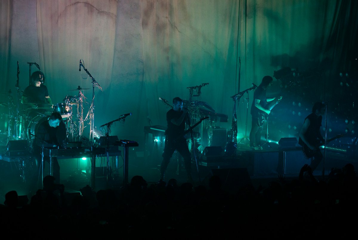 Nine Inch Nails On Twitter Hollywood Palladium Los Angeles Ca Night Two December 8th 2018 Photo Perpetualmobile Cold And Black And Infinite North America 2018 The Final Shows Ninontour Https T Co Wnupo3q2bm