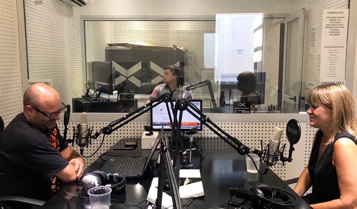 🎙Estamos charlando con <a href="/JuanCruzRevello/">Juan Cruz Revello</a> en #Secayóelsistema por <a href="/102_1Vorterix/">Vorterix 102.1 Ros</a> 
Escúchanos en vivo acá 👉Vorterixrosario.com.ar