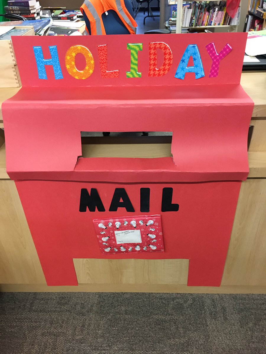 LongthorneJess's tweet photo. Our @allistonunion holiday post office has re-opened for the season! A great way to spread kindness and festive spirit this time of year! #postcardwriting @SCDSBLiteracy @SCDSBequity @SCDSBey https://t.co/nz9EhMJK4p
