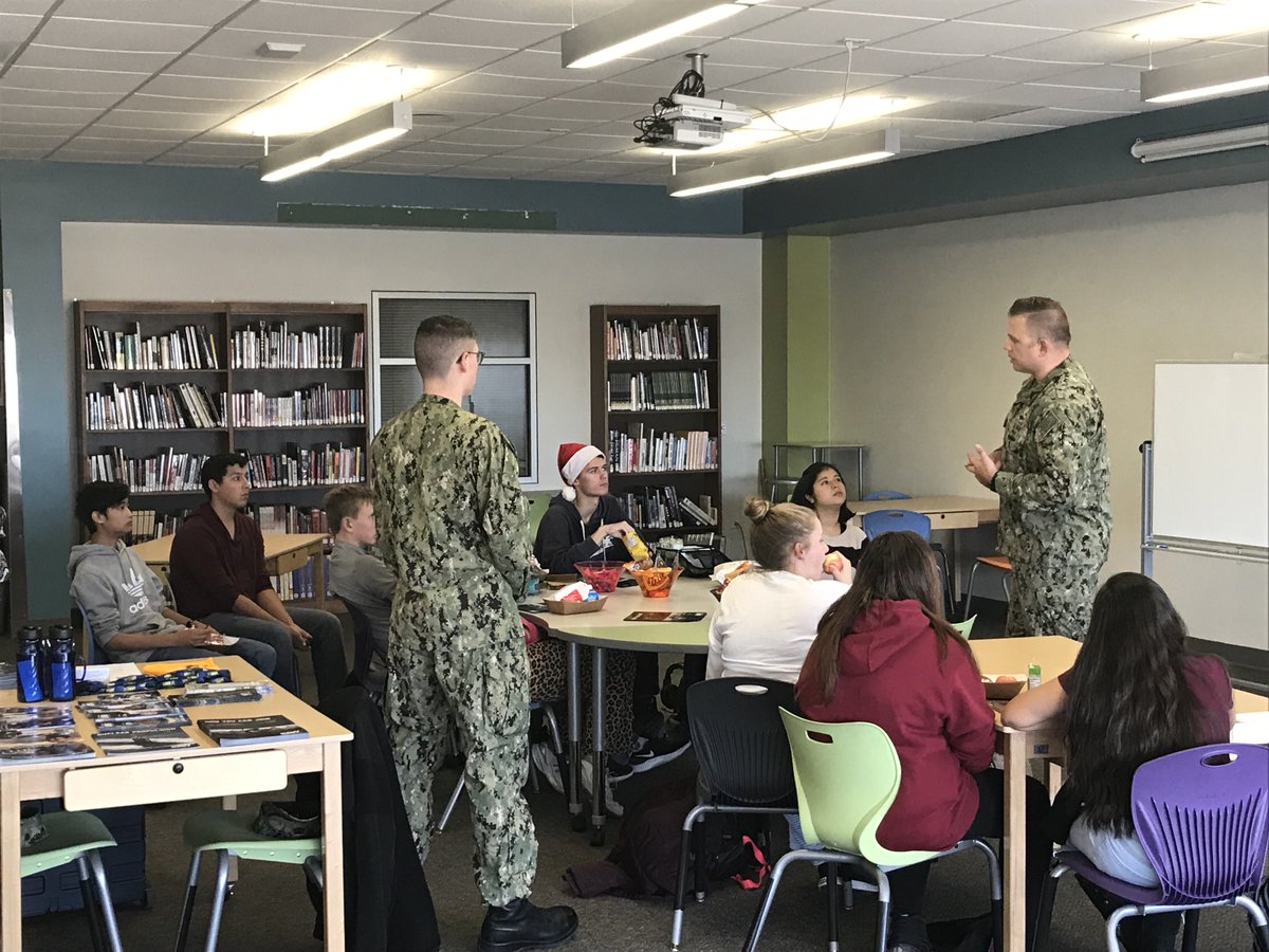 USN Recruiter, Timothy Biddison, joined SHS for Career Talk Brown Bag Lunch today. Discussed benefits of Navy svc: college $$$, training, experience, adventure. Lots of opportunities in STEM fields. <a href="/SHS_Principal/">Dr. Edward Kosek</a> <a href="/SkylineSTEM_VPA/">Skyline STEM Academy</a> <a href="/SVVSDPartners/">Community Strong</a> #svvsdlearns