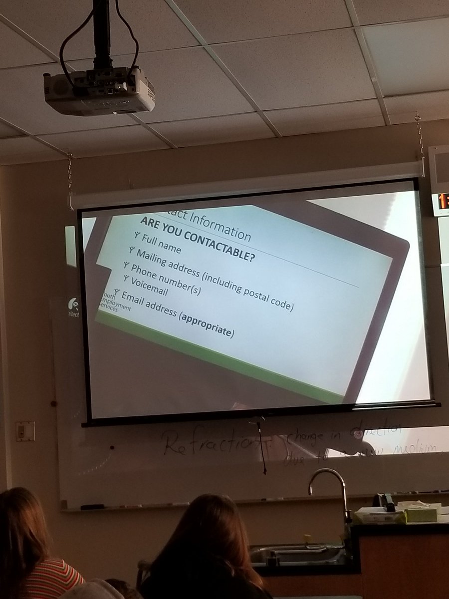 YESManitoba's tweet photo. No matter if the projector isnt cooperating with you we will find a way to get it done! #technicaldifficulties #thenormalprojectorwouldntwork
#yesmb #improvise #presentationwoes https://t.co/Fjvweyl3FP