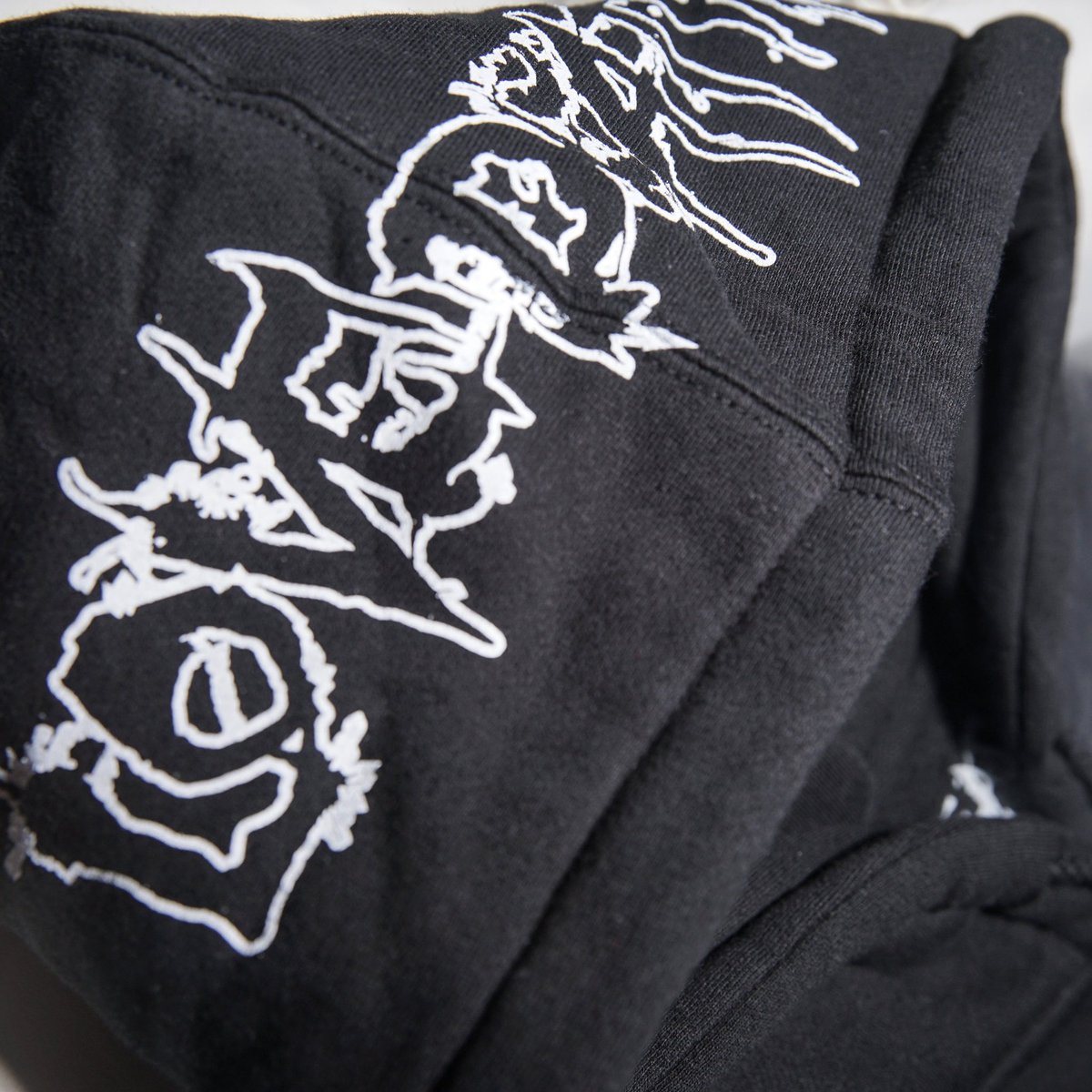 Love_Death_Co's tweet photo. *New* Death Ground Zip Hoodie:  
Sun Tzu, the military strategist, and philosopher wrote of creating a ‘death ground’ — a place where an army is backed up against some geographical feature like a mountain... 
https://t.co/dgw4MIPc3a https://t.co/SUeC9wlPNh