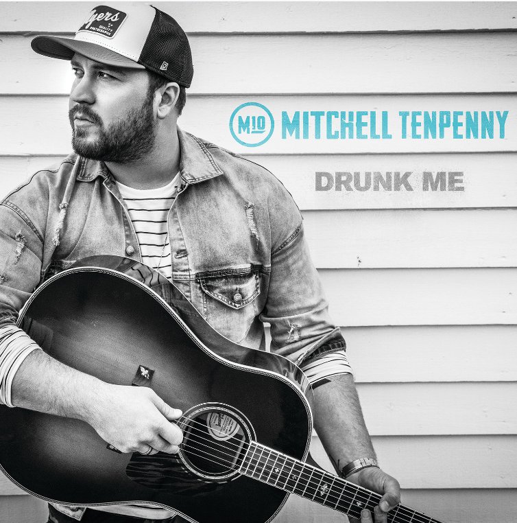 TwinCitiesCntry's tweet image. Congrats to @m10penny for his 1st #1single 🏆

#MitchellTenpenny :: #DrunkMe