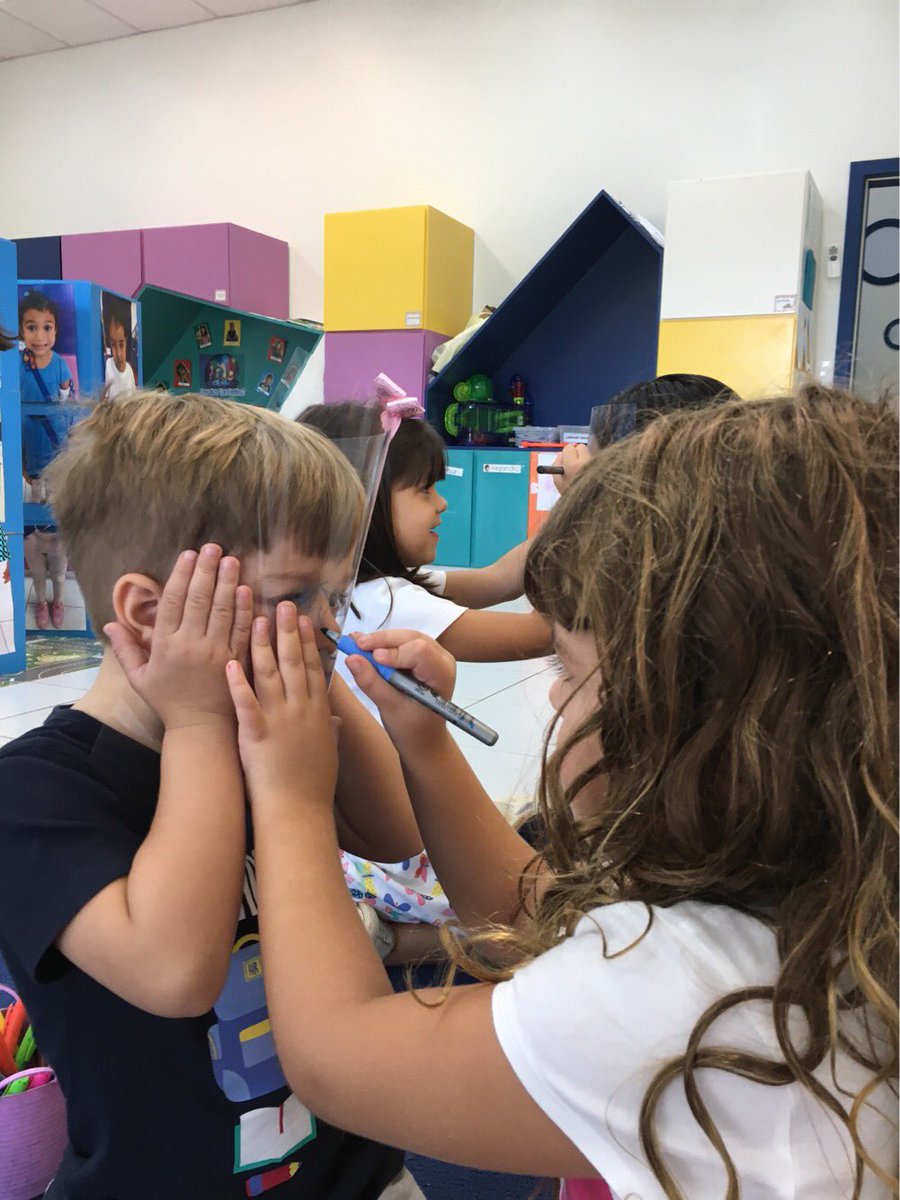 AmorimPtasilva's tweet photo. Drawing portraits #creatingmemories #Pk4ConceptRAO #ConceptSchool
@inabetta @EscolaConcept https://t.co/8nLKZMB7dq
