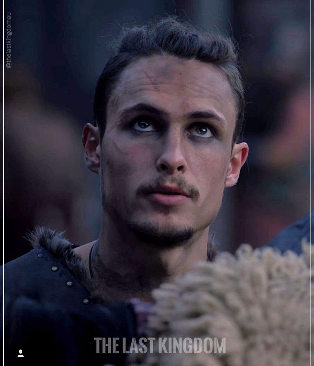 Uthred9's tweet photo. This man is the true meaning of loyalty, dont you agree? 
DESTINY IS ALL♡
#TheLastKingdom @netflix #netflix @TheLastKingdom https://t.co/4XeUpkTa1o