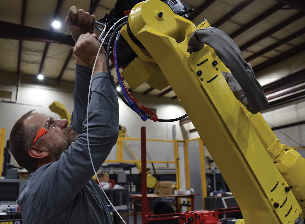 HPACEng's tweet photo. TOP 10 WELDING TRENDS FUELED BY AUTOMATION: As worker shortages worsen, technology will continue to upend industrial construction. Here, robotics integrator @AcietaLLC's Pete Rogers &amp; Nick Cowell predict the market’s biggest influencers for 2019. @AWSHQ https://t.co/FKxQtRm2Ef https://t.co/uozIyFjvuC
