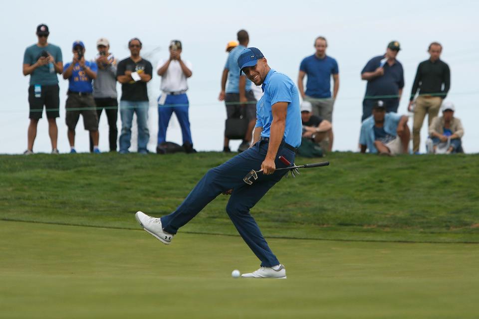 Steph Curry, Tony Romo, MJ, Wayne Gretzky, Jerry Rice, Aaron Rodgers... Some of the biggest names in professional sports gravitate to #golf in their free time and after their playing careers. So, how do they affect public perception of the game? thengfq.com/2018/11/celebr…
