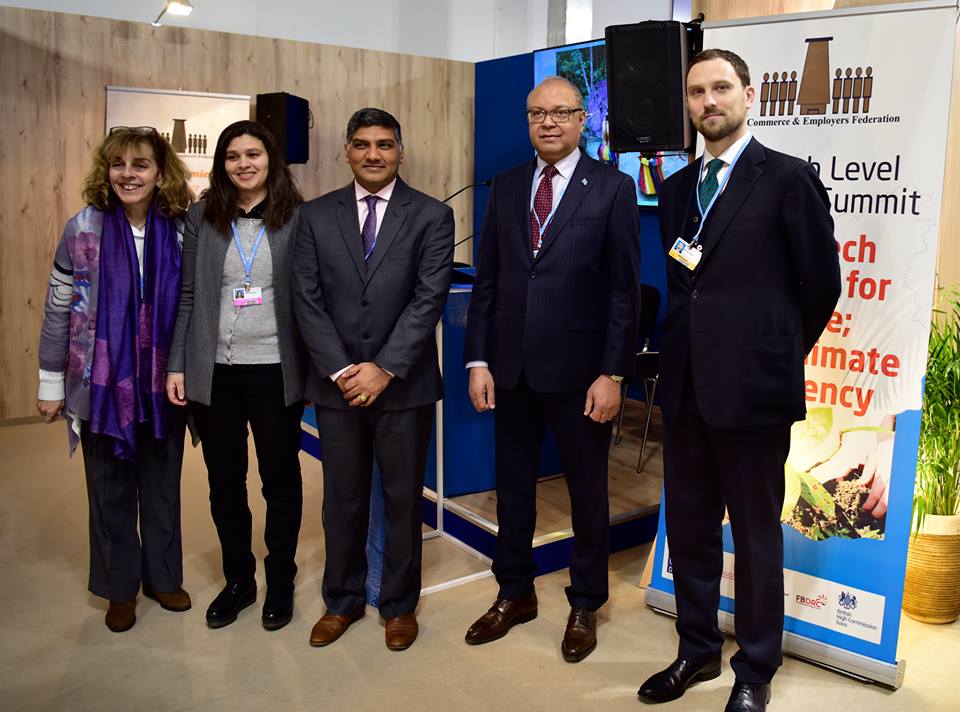 fcef_fiji's tweet photo. After year of carrying the torch @fcef_fiji hands over presidency of the Marrakech Business Action for Climate #MBA4Climate to the Employers of the Republic of #Poland #COP24.  #BuildingResilience #PrivateSectorClimateAction https://t.co/1dGkqN8STM
