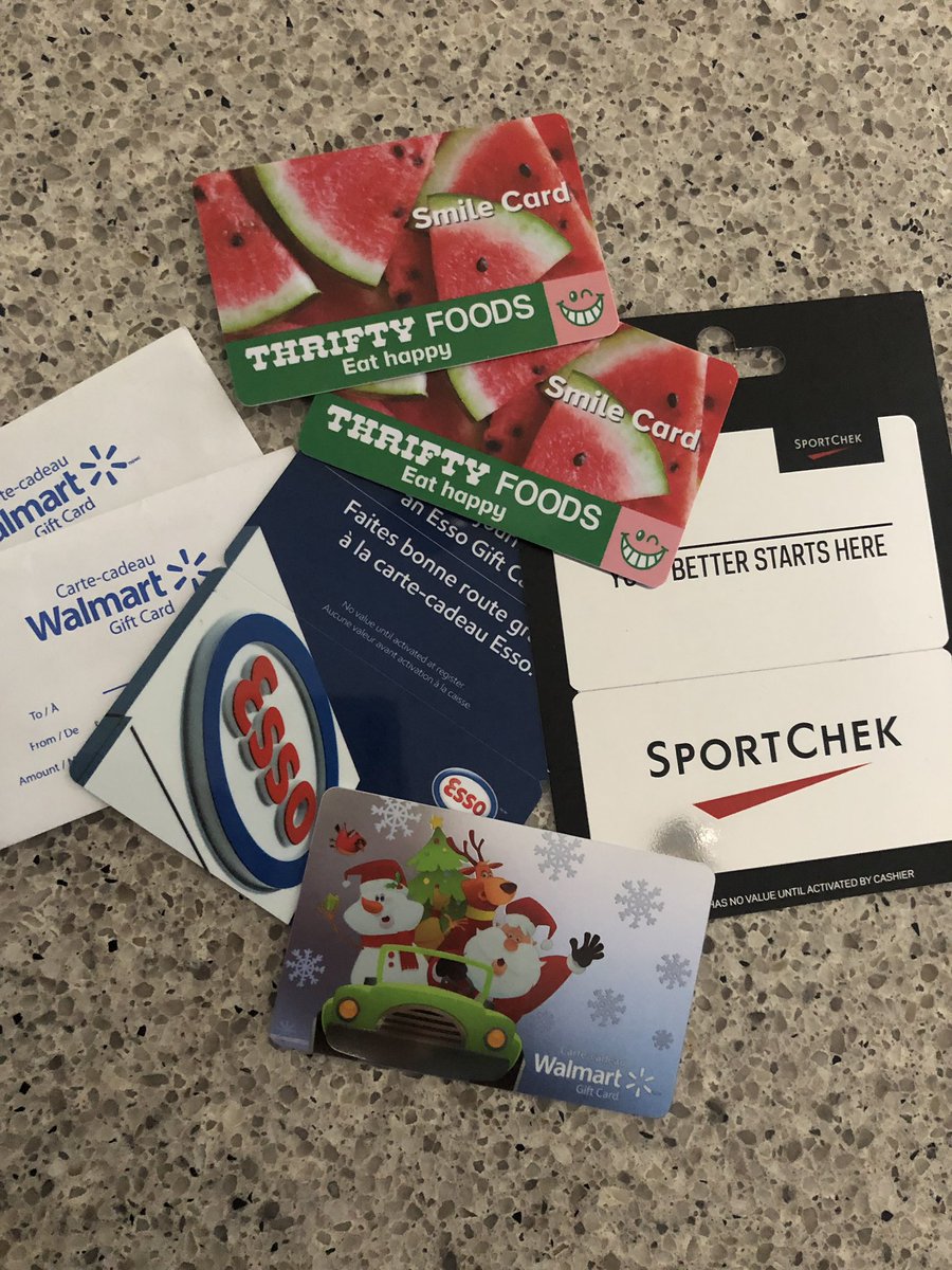 Pac Rim girls lacrosse helping others this holiday season. Gift card collection to be donated to the One Up Society in Victoria. #giveback #athleteswithpurpose