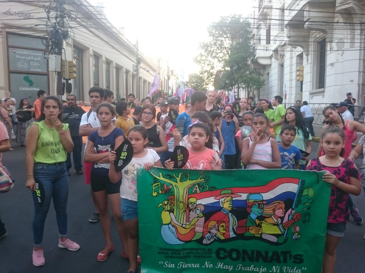 connats_py's tweet photo. Los Nats lo dicen y tienen la razón, Sí al Trabajo Digno y No a la Explotación!!!
#DDHH2018 https://t.co/OADXut6Hjq