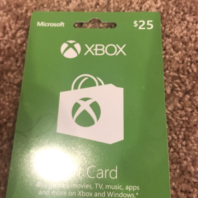 fortnitepresent's tweet photo. Want battle pass? Then enter this $25.00 Xbox card giveaway 

Steps:

⚡️follow @fortnitepresent 

⭐️Like this post 

💥retweet this post https://t.co/DcCh24T2il