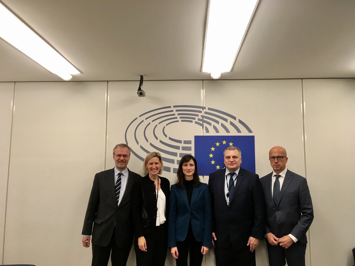 A provisional agreement was just found on Cybersecurity/ENISA. This will ensure an increased level of cybersecurity in the #EU. Well done <a href="/t_oberreiter/">Thomas Oberreiter</a>  <a href="/ANiebler/">Angelika Niebler</a> <a href="/GabrielMariya/">Mariya Gabriel</a> #EU2018at