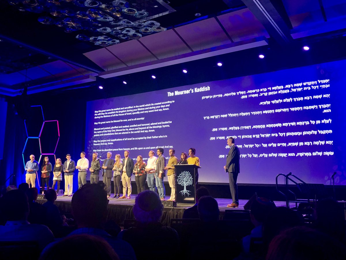 NicoleWasilus's tweet photo. A moving tribute to honor the victims of the tragedy at the Tree of Life synagogue to start Hillel International’s Global Assembly #HIGA2018 @HillelIntl https://t.co/yr1ev63J2Q