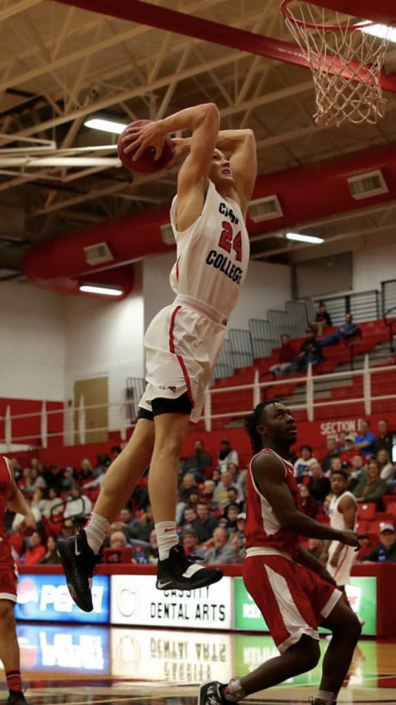 JordanMalm11's tweet photo. Beyond blessed to receive my first offer to play College Basketball from Casper College ❗️❗️ Thank you to @CasperMBB @CoachDanRussell @T_Olsen1 for the amazing opportunity 🏀 #GoBirds https://t.co/ajowgxnMcd