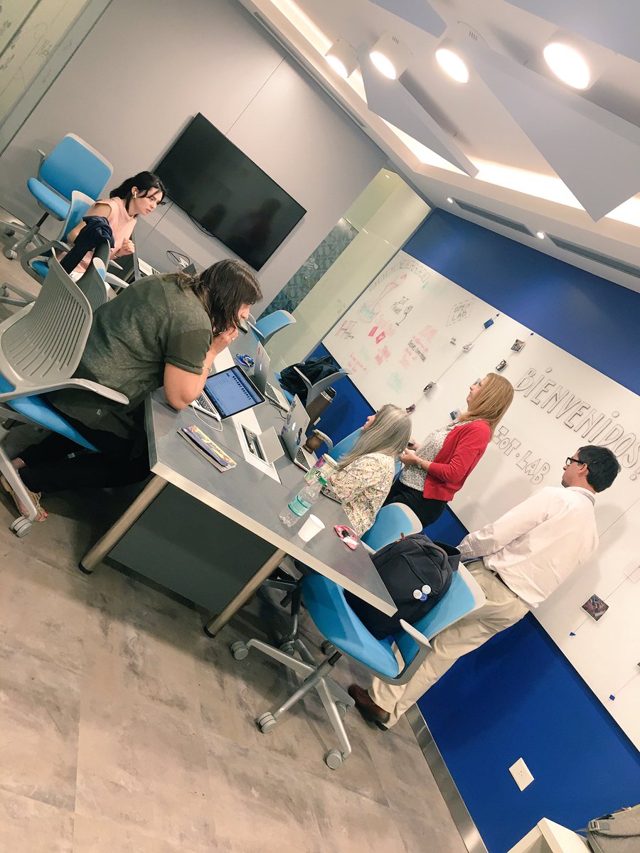 xjumelen's tweet image. Lindo día en el #IBMClientCenter con el mejor equipo 🌱 #growthgrowthgrowth   🙌🏼