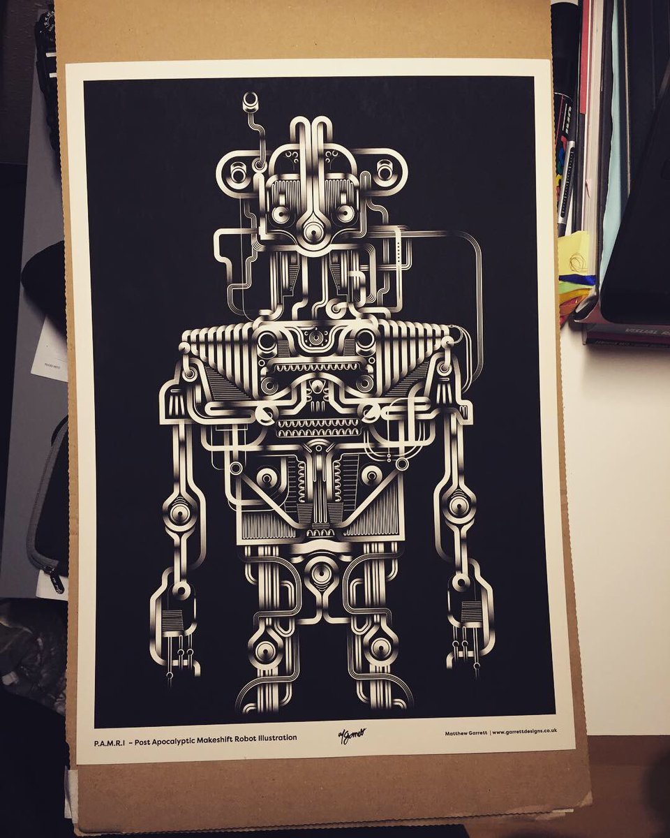 Garrett_Design's tweet image. When i’m not illustrating birds it’s robots! Sold, signed and soon to be delivered print 😃✏️📦 #illustration #print #artprint #design #robot #poster
