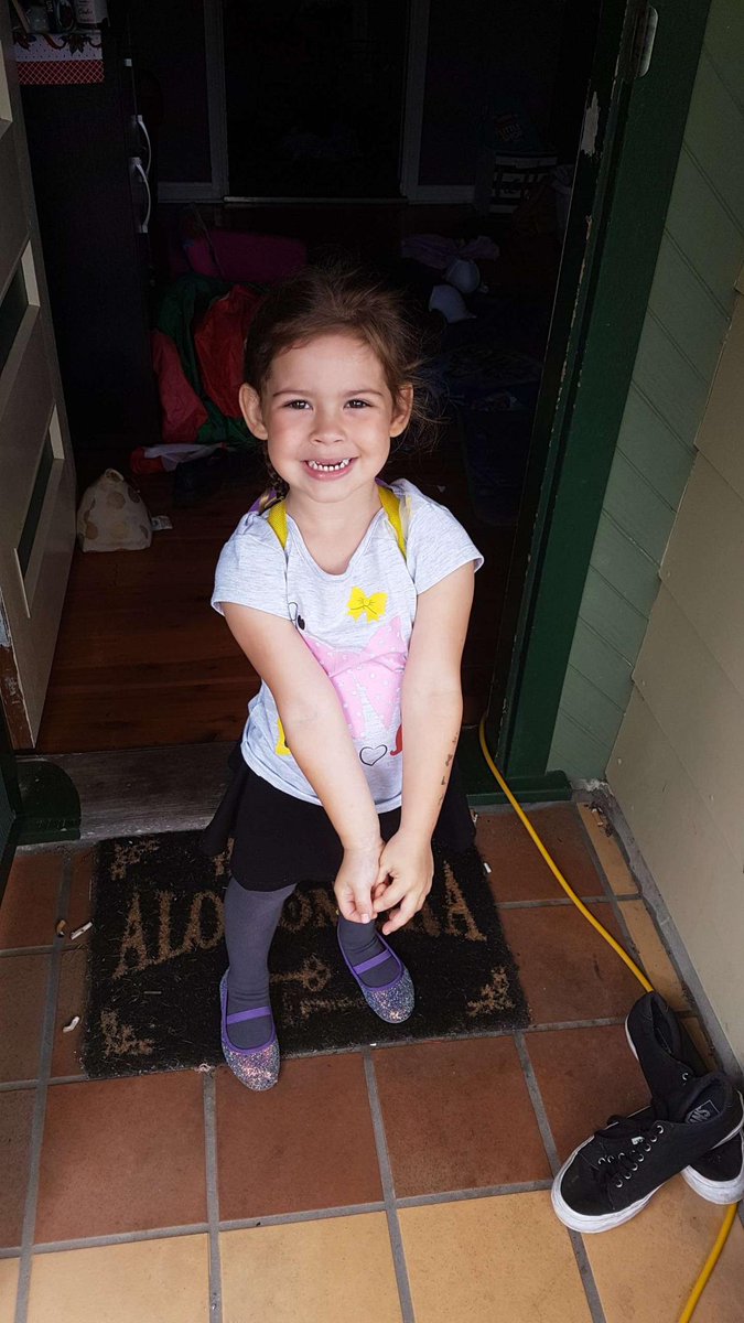 allourmob tweet media