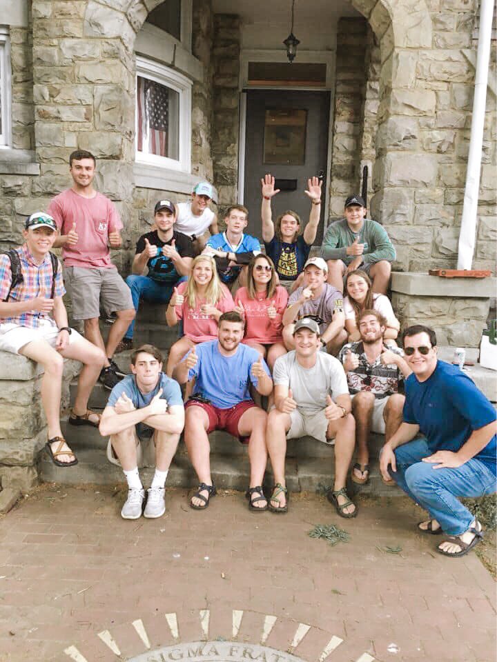 UTC_ADPi's tweet photo. happy ♥ 𝚏𝚘𝚞𝚗𝚍𝚎𝚛𝚜 ♥ day to the men of ⇢  @UTCKappaSigma https://t.co/r2v4oCdEMU