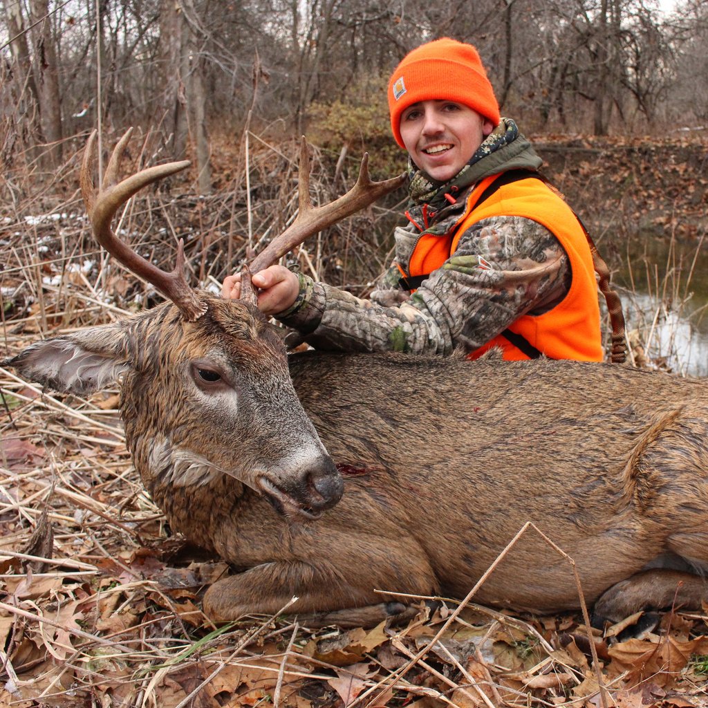 AdlerEvan's tweet photo. Deer season has treated me well 🙏 https://t.co/TI5qsBIYfM