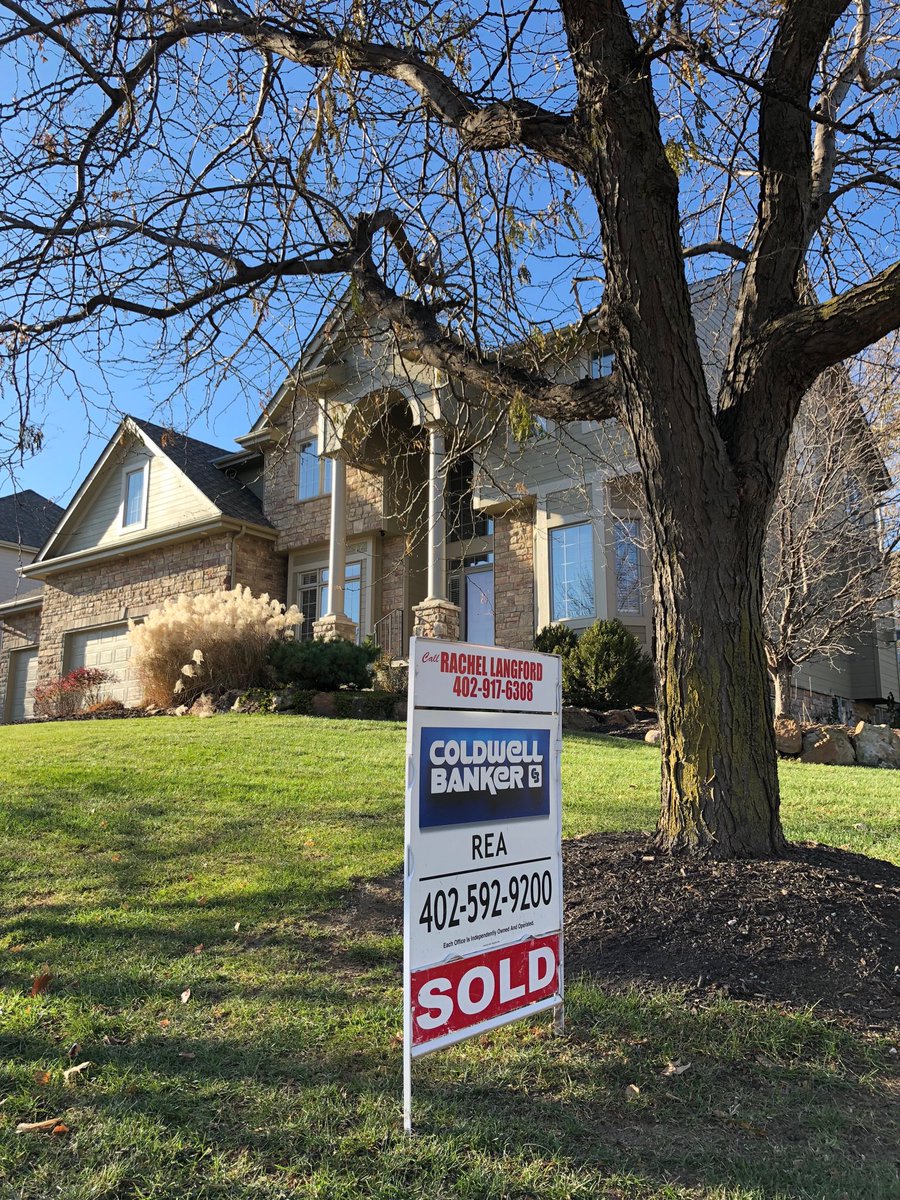 CrossingGard's tweet photo. Finally official. Was a great home for @berta1027 and me for 8 years.   Hope the next family loves it as much as we did. #Memories https://t.co/j7778AKMWe