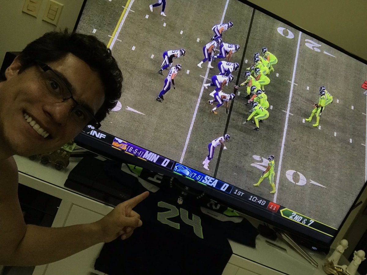 rodrigolcarv's tweet photo. #NFLnaESPN #goseahawks #gotoPlayoffs @everaldomarques @pauloantunes https://t.co/HyVQwk0eFM