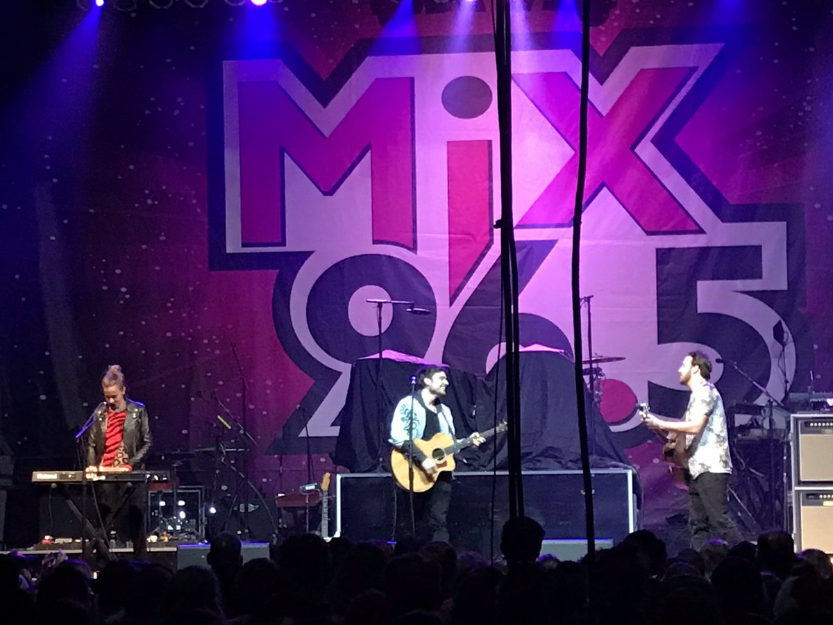 LaurenKellyHTX's tweet photo. Heyyyyooo @OPStandoff! These guys on stage now! #MIXMAS2018 @Mix965Houston https://t.co/jL0omOiOaI