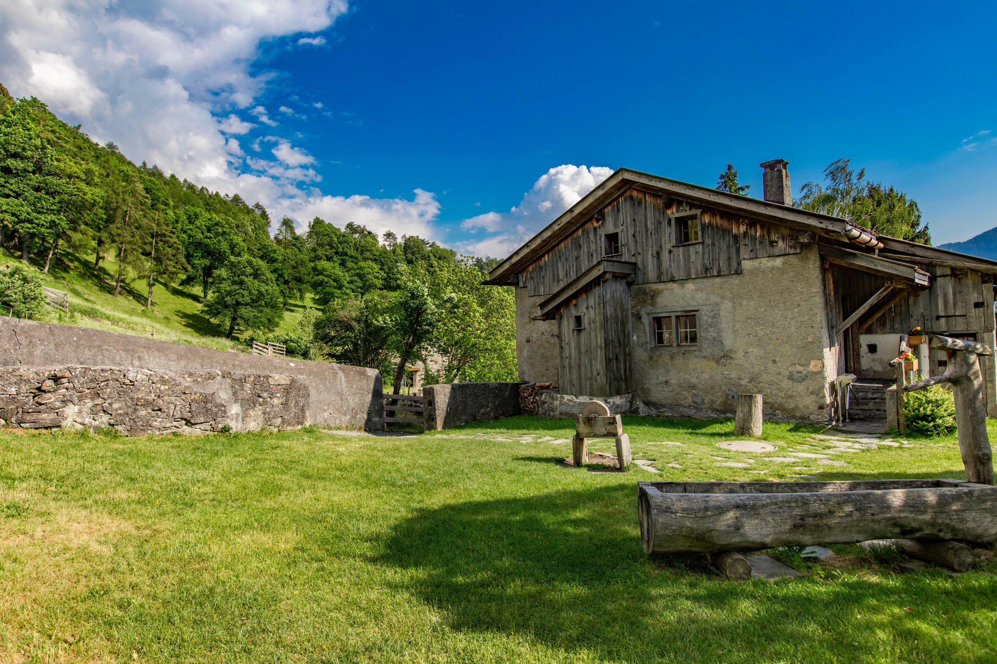 公式 旅らびcom 世界の絶景まとめ マイエンフェルト の詳細情報 国 スイス 最安値 90 400円 最短 12時間45分 直行便 Lx 見所 タミナテルメ ハイジ村 ハイジの泉 ナアフコップ ロートシュピッツ ヴァングサー湖 食事