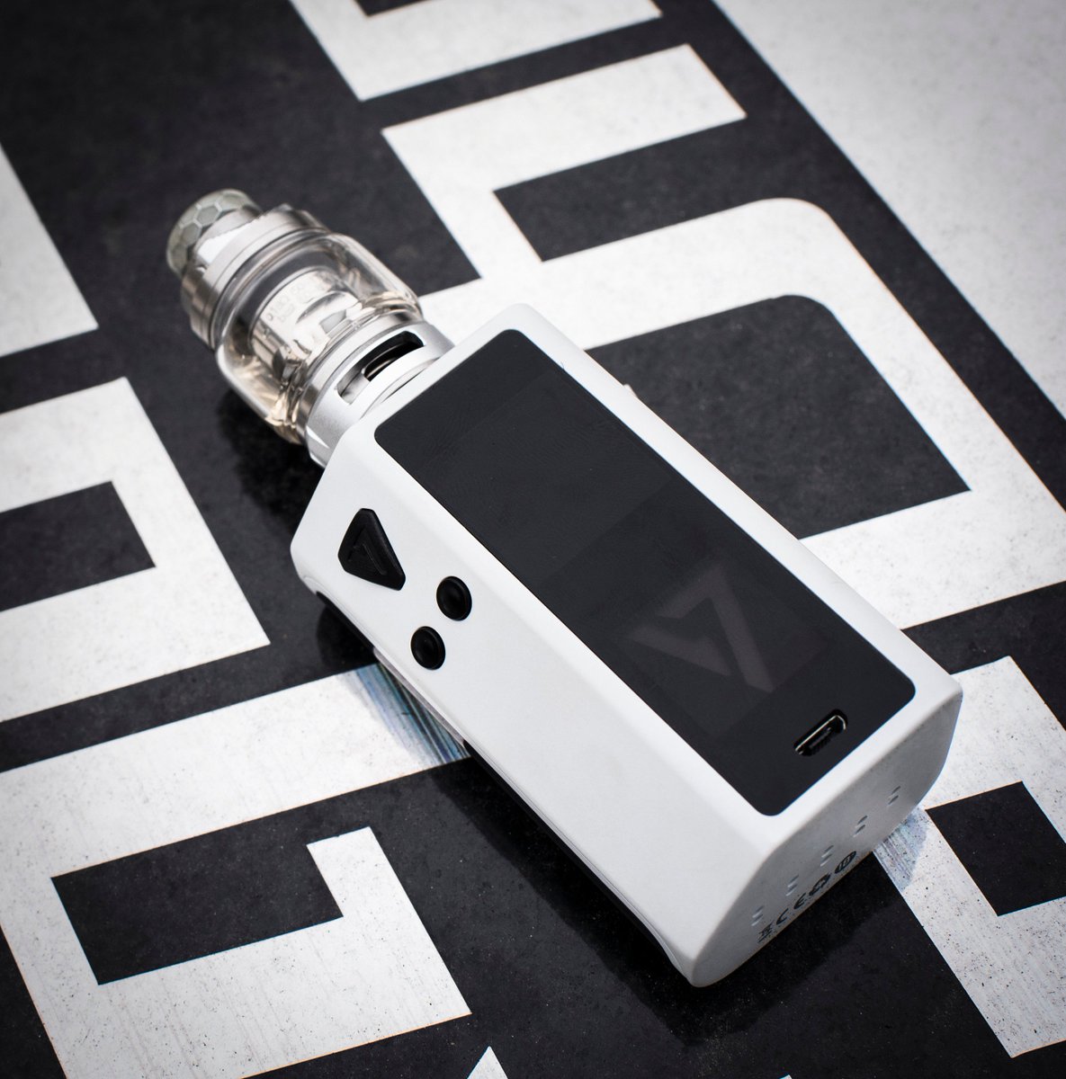 Desiredesirecn's tweet photo. White #cutpremium๐๐๐ https://t.co/r2TgoMg4nU