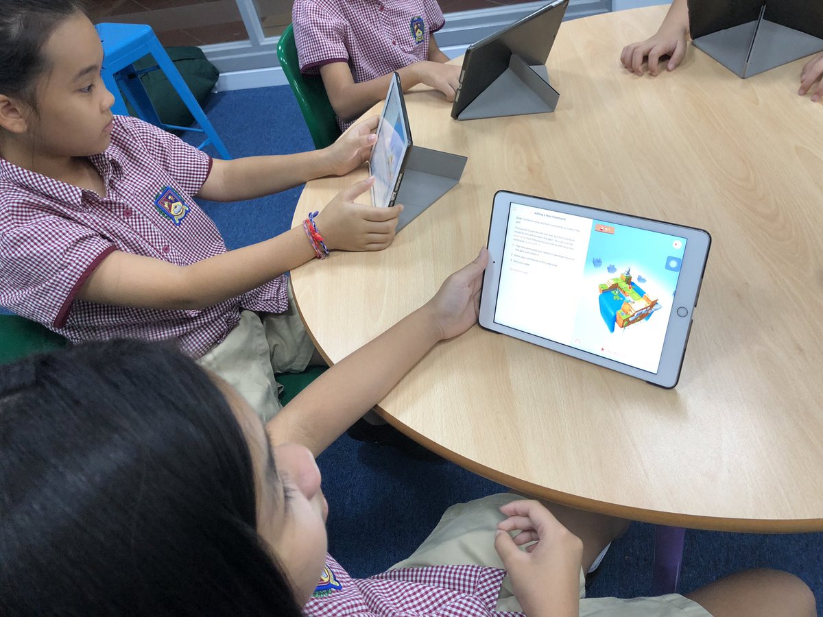 BIS_DREAMSlab's tweet image. Swift Playgrounds is a brilliant progression from Scratch and Blockly and introduction to text based code. #AppleEdu #SwiftPlaygrounds #BeyondHourOfCode