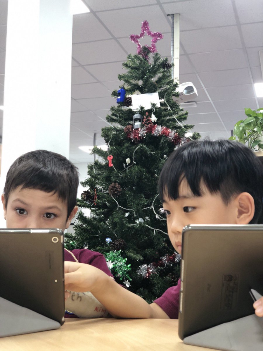 BIS_DREAMSlab's tweet image. Swift Playgrounds is a brilliant progression from Scratch and Blockly and introduction to text based code. #AppleEdu #SwiftPlaygrounds #BeyondHourOfCode