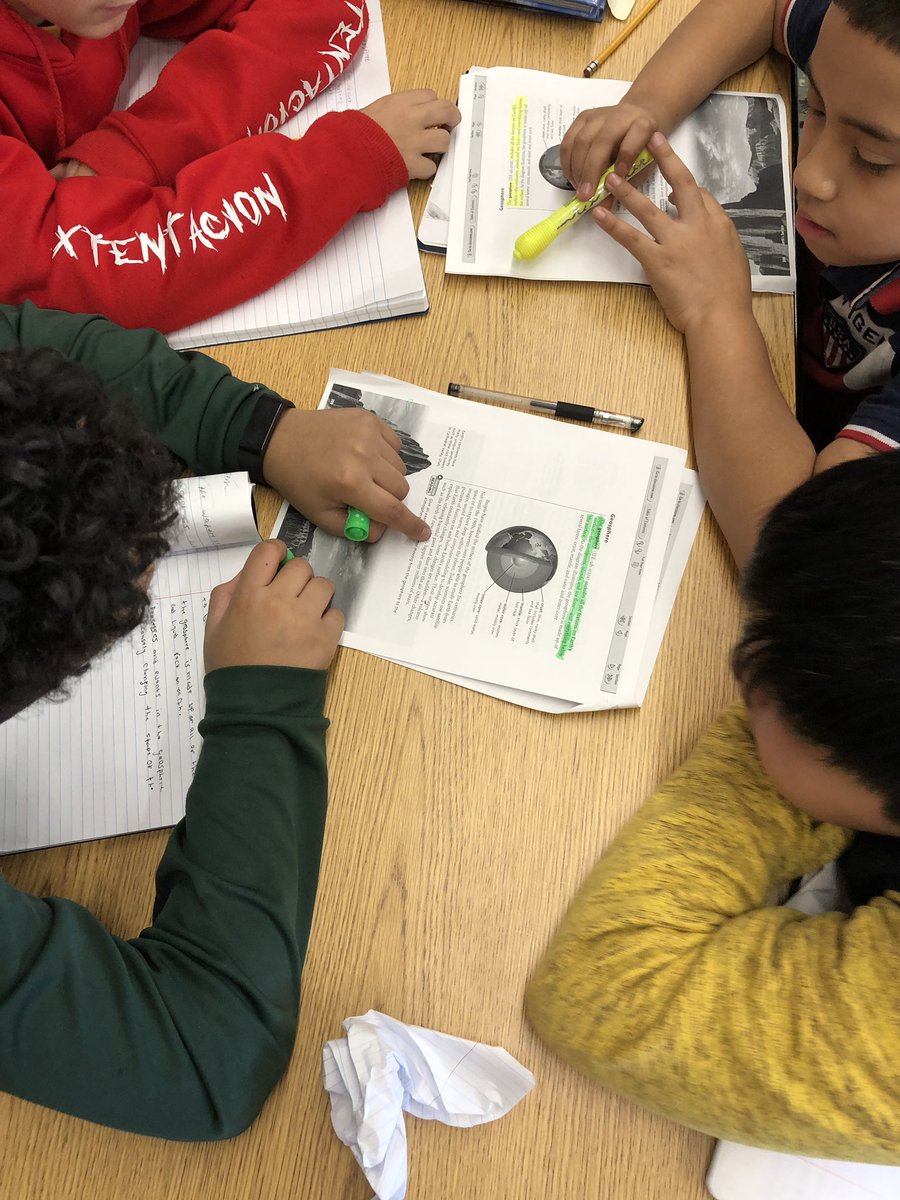 Grade5CGLES's tweet image. Today during Science I gave the groups different vocab words. They did the research, found the answers, created a PowerPoint and we used their slides to teach the class. #ProudTeacher #FlippedTheScript @LauroCarl @pvdschools  @ElementaryZone