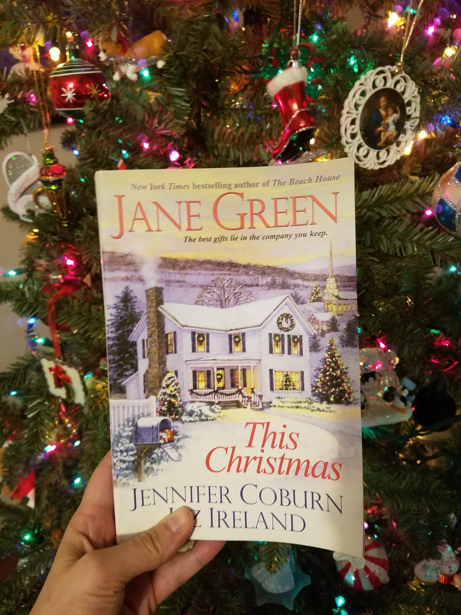 awellreadtart's tweet photo. 9pm. #Blogwork finally completed. Finally #relaxing with my #ChristmasBook by @JaneGreen circa 2005--my #50cent score at a #booksale. 😁🎄 #bloggerlife #bookblogger #foodblogger #ThisChristmas https://t.co/ZR6sWAvSQc