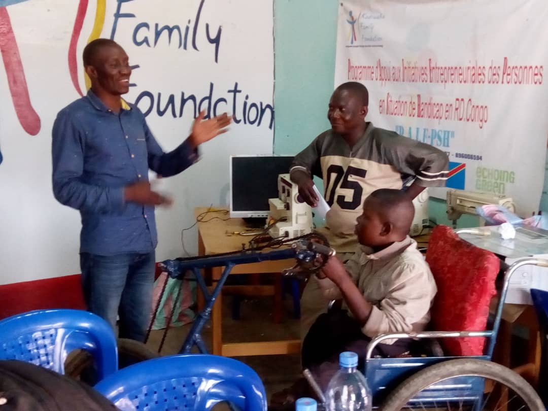 nicole_ilunga's tweet photo. Je demande a toute personne de bonne volonte de soutenir notre projet sur ce lien: https://t.co/7qd0n5QY2o afin d'aider les jeunes en situation de #handicap de la #RDCongo pour leur #autonomie
#HumanRights #UDHR70 #UDHR #disabilities #OYW #idpwd #2018disabilityweek #Emploi https://t.co/dHNljIfBNU