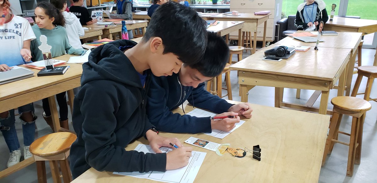AlyssaMBenedict's tweet photo. Gr7 MS Pudong #Art students speed dating to learn about Abstract artists @SASchina https://t.co/UqETN4Xpbw