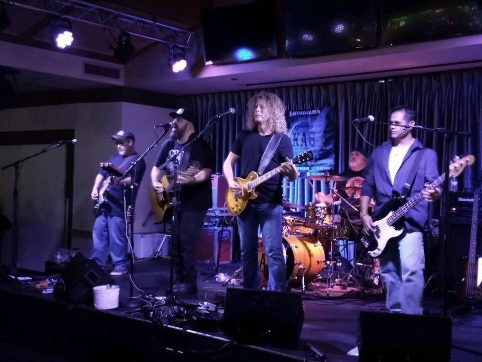 KAB_music's tweet photo. KAB Covers Country Roads Tropicana Laughlin, NV 12 8 18 https://t.co/9xTl26fMfZ via @YouTube #entertainment #laughlin @TropLaughlin https://t.co/tzN4MHBEik