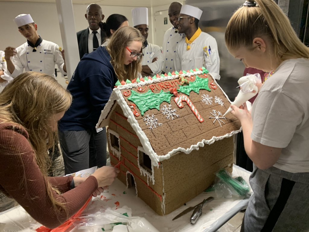 AzamaraPursuit's tweet photo. 🎄It's that's time once again to get together for our #Christmas #Gingerbread decorating, with the #AzamaraPursuit family #ExploreFurther #CrewFun https://t.co/vSOFbddO9k