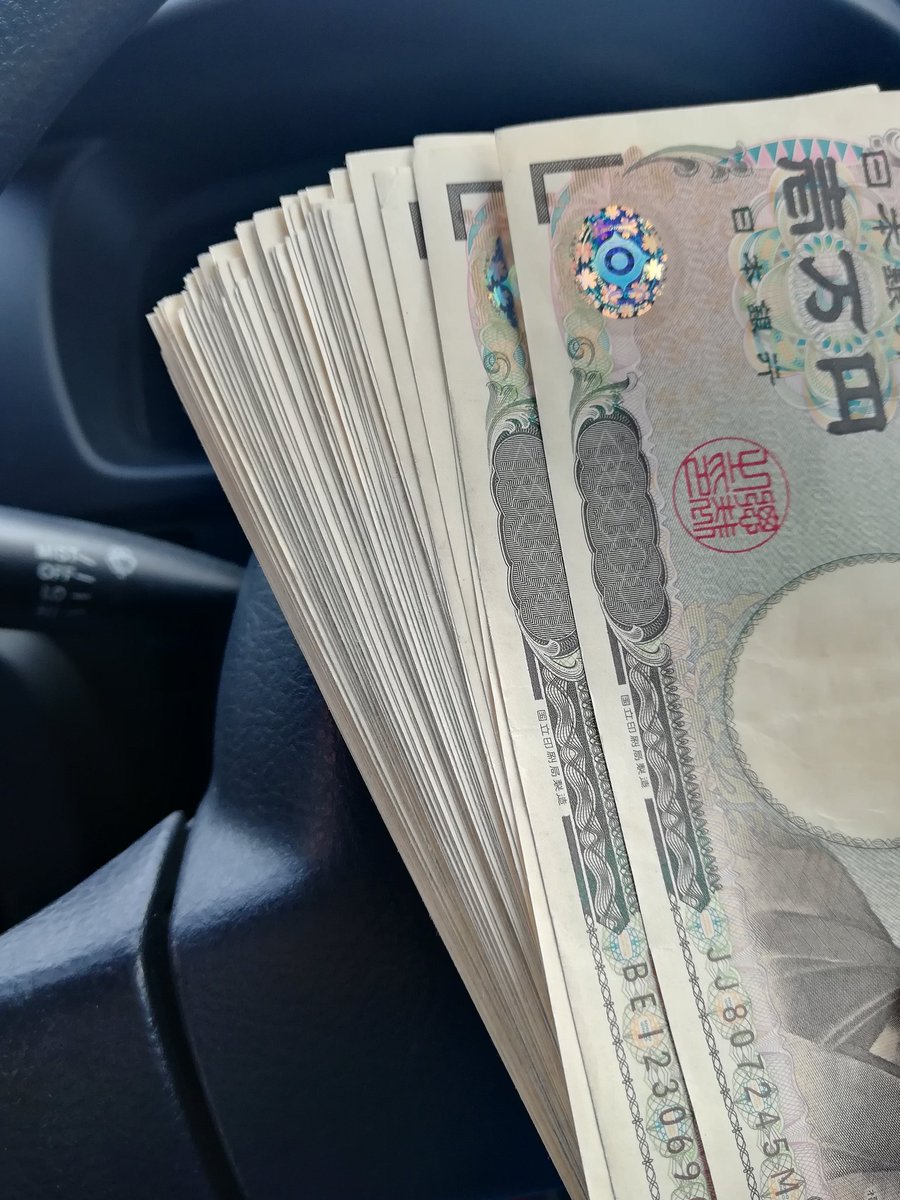 うののの 買った車は初代アルトワークスでした ボディサビサビだったのでボディレストア デカール復元を経て完成しました 車重610キロ 昭和の車を令和に大事にバリバリ乗り回します笑 レストア Mトレーディング様 デカール復元 デカルコ様