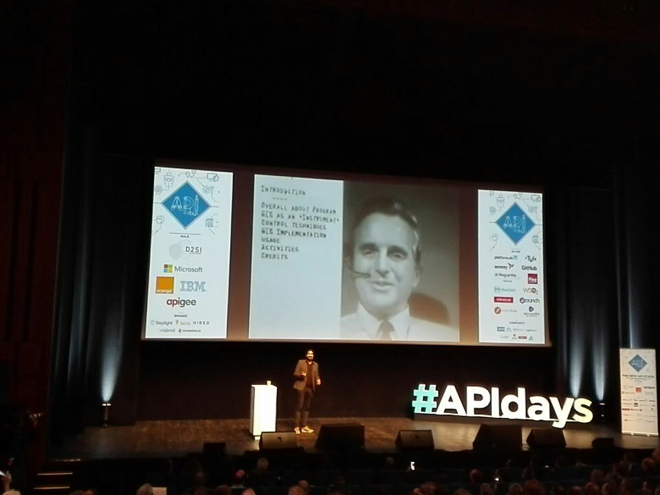 devcovato's tweet image. #APIdays #APIdaysParis #TheNewAPIstack @tariqkrim