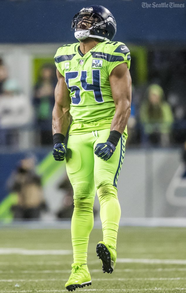 bobby wagner jersey color rush