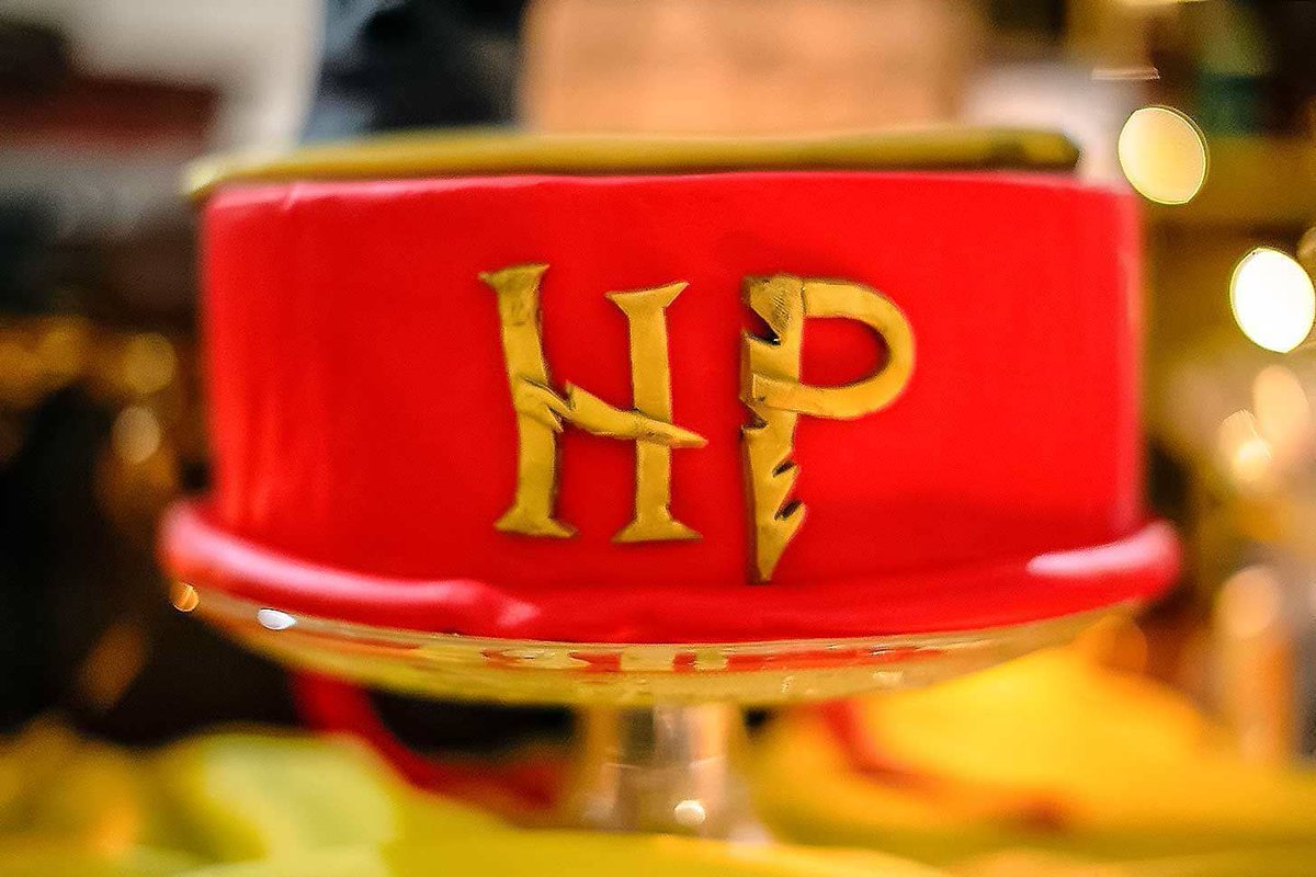 Harry Potter themed christening! buff.ly/2CojoTG
#intriguing #gorgeous #glorious #Bridaltransfer #accommodation #Sunset #greece #private #NewYork #Bangkok #Barcelona #Dublin #Moscow #Athens
#Sydney #Melbourne #Argentina #Atlanta #canada #Chicago