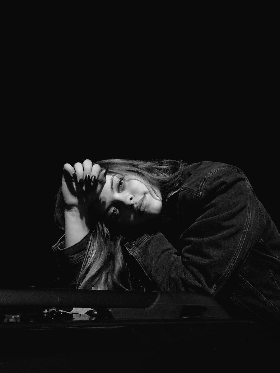 b🖤 tweet media