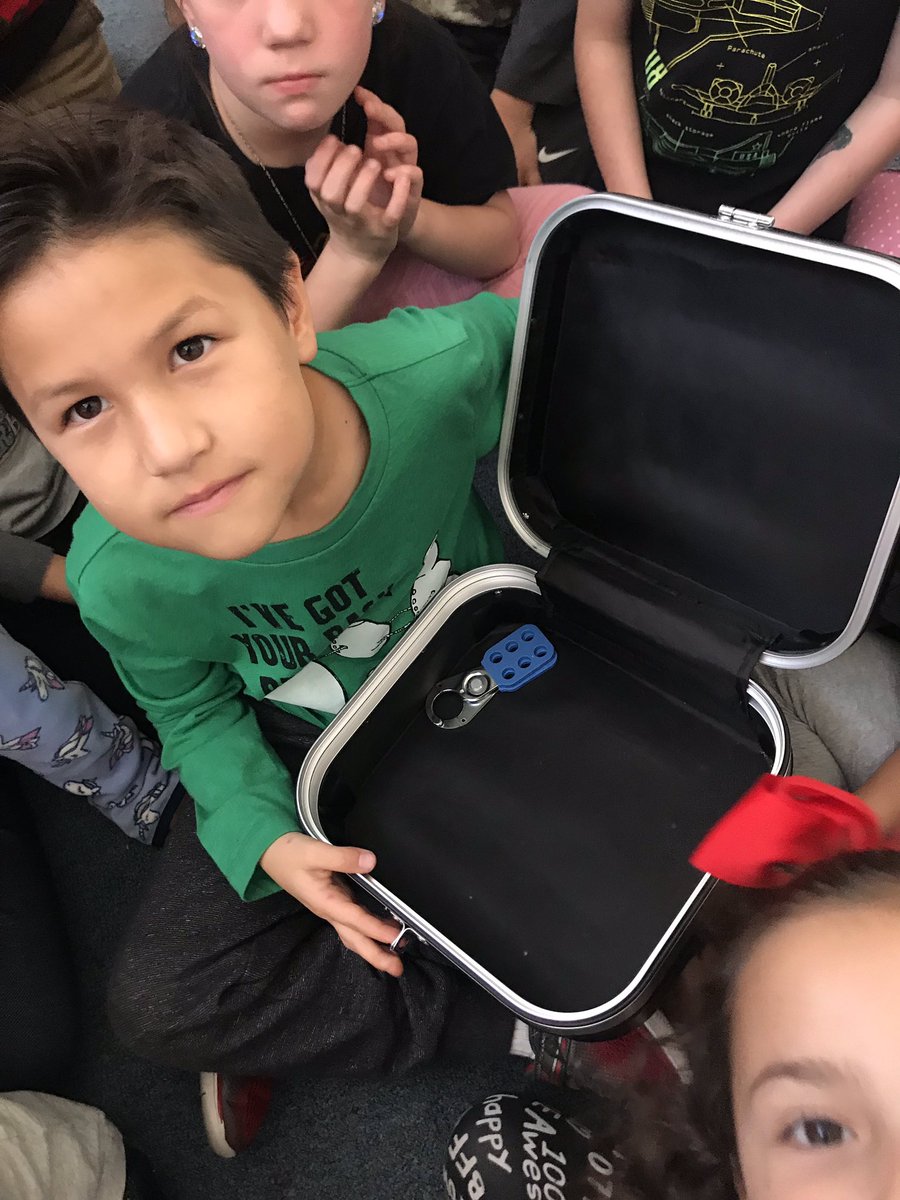 #breakoutedu 2nd graders cracked the code to unlock the box!! <a href="/apbarcenas/">Alberto Barcenas</a> <a href="/FarmarFalcons/">Mary Farmar Elementary</a>