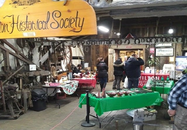 MiltonReport's tweet photo. Milton Historical Society’s Christmas Book Sale a real page turner
https://t.co/iwcCR4SN2P #Milton #MiltonHistoricalSociety #Christmas #BookSale #Canada https://t.co/GLumztYuUr