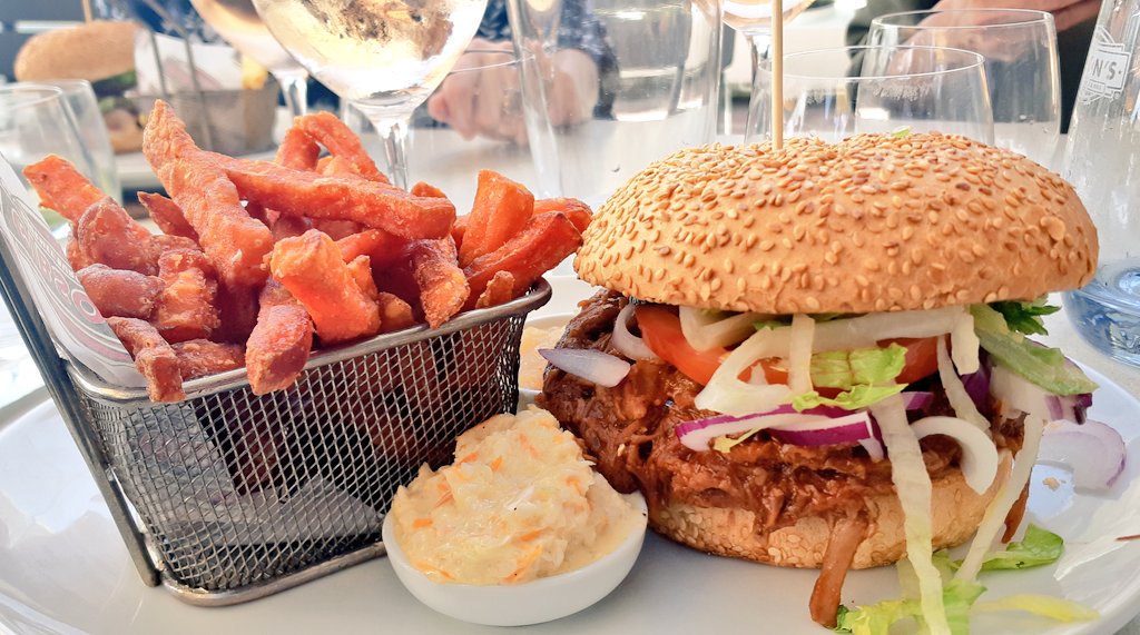 livingitupct's tweet photo. | GO TO GIBSON'S |
If you're a lover of gourmet burgers & moreish milkshakes, then you've gotta go to @GibsonsBurgers at @VandAWaterfront πππ»ππ₯€ Hands down THE best strawberry shake I've ever had ππ Choose from over 120 decadent shakes π 80 more to be added soon! #foodie https://t.co/Fc2nxDLrUj